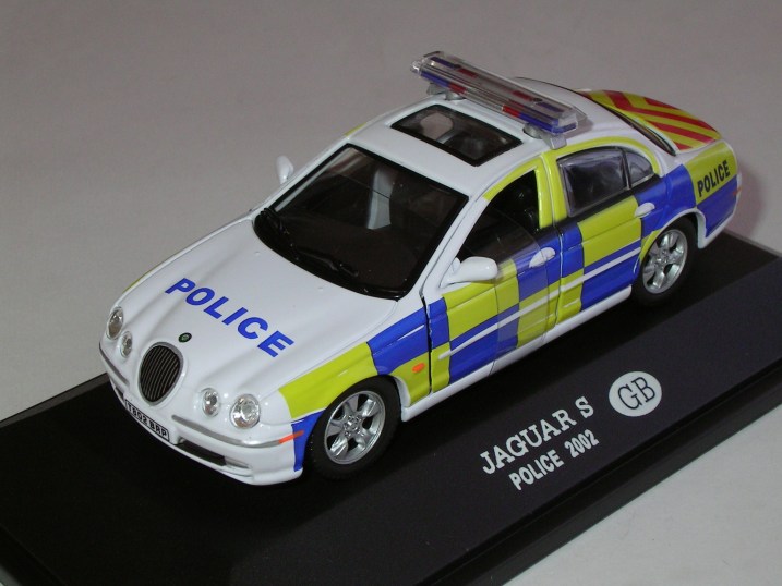 Jaguar S 2002 UK