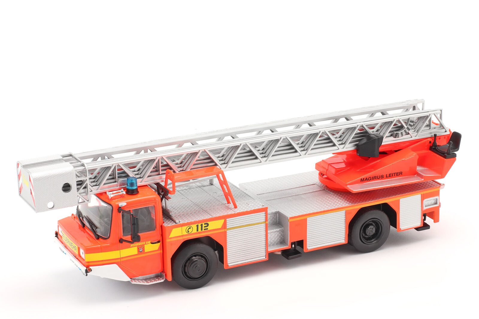 Iveco Magirus DLK 23-12 (hasičský žebřík)