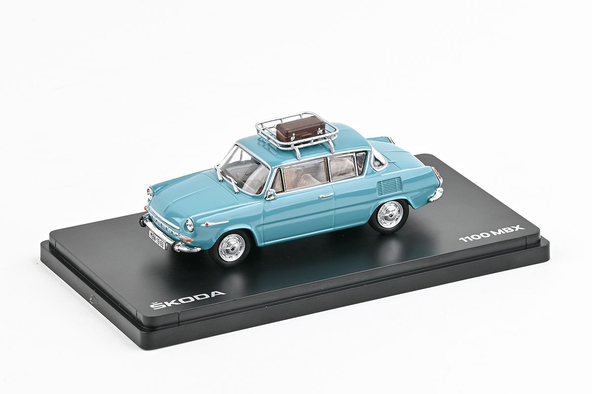 Škoda 1100MBX (1969) 1:43 - Tyrkysová Světlá (se střešním nosičem)